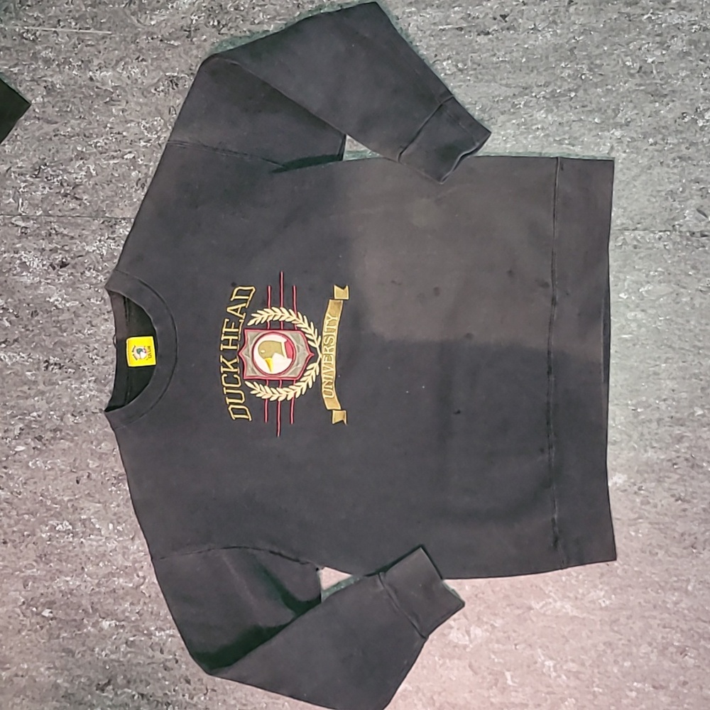 Vintage. Made in USA. Duck Head University. Crewneck. Men's Large. EMBROIDERED